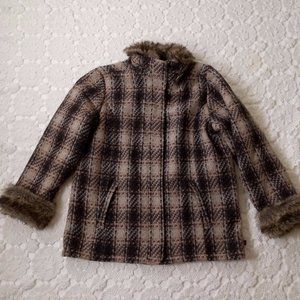 Woolrich Women XL Tan Gray Plaid Wool Blend Coat Hip Length Faux Fur Trim EUC